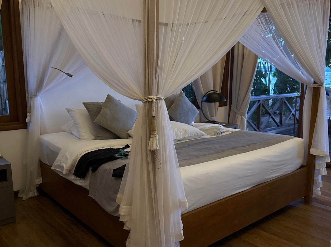 西拉丹Spa度假酒店主图