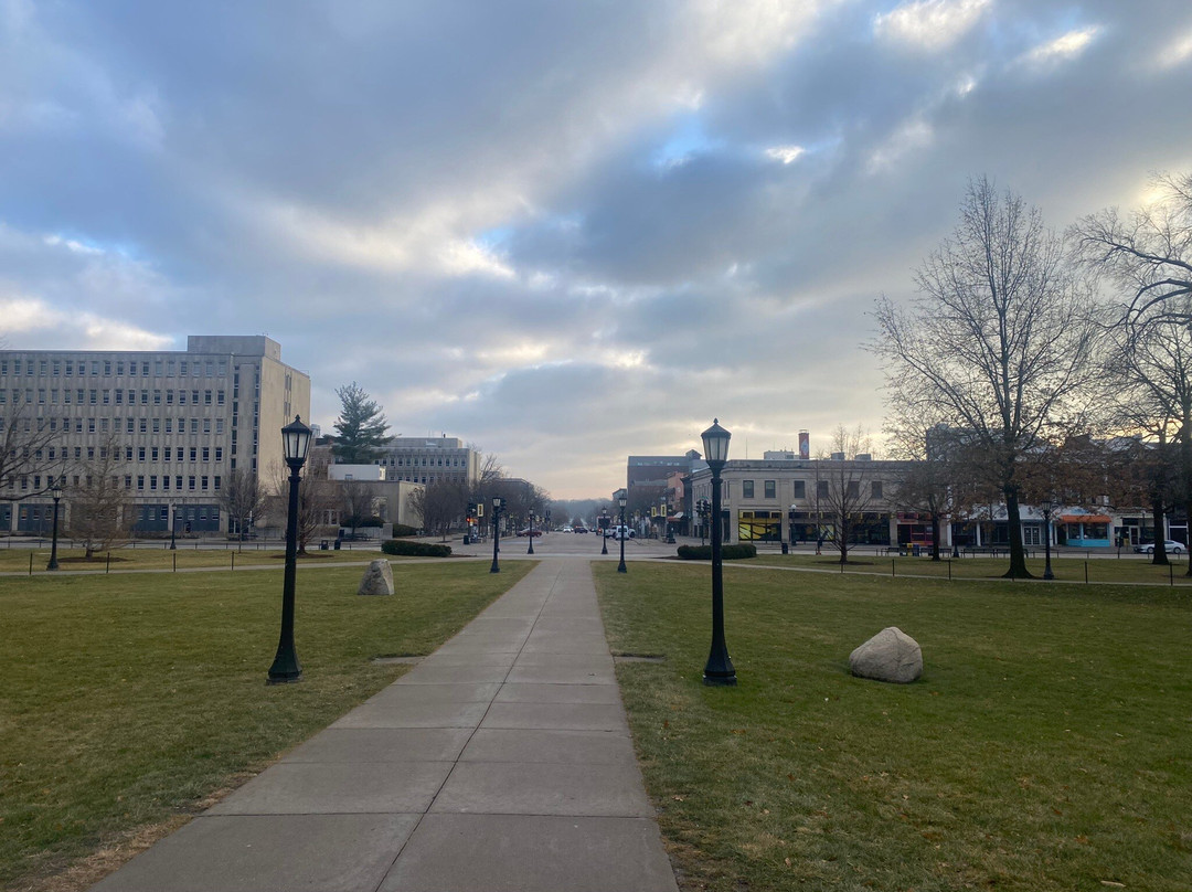爱荷华大学-爱荷华城必去景点