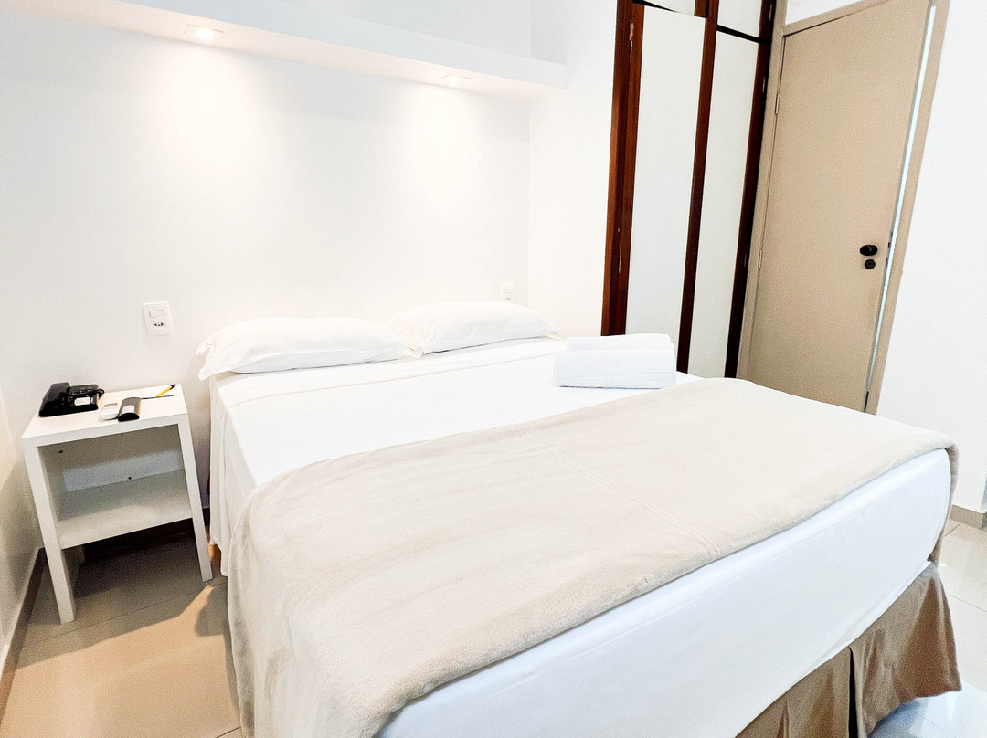 Royal Center Hotel主图