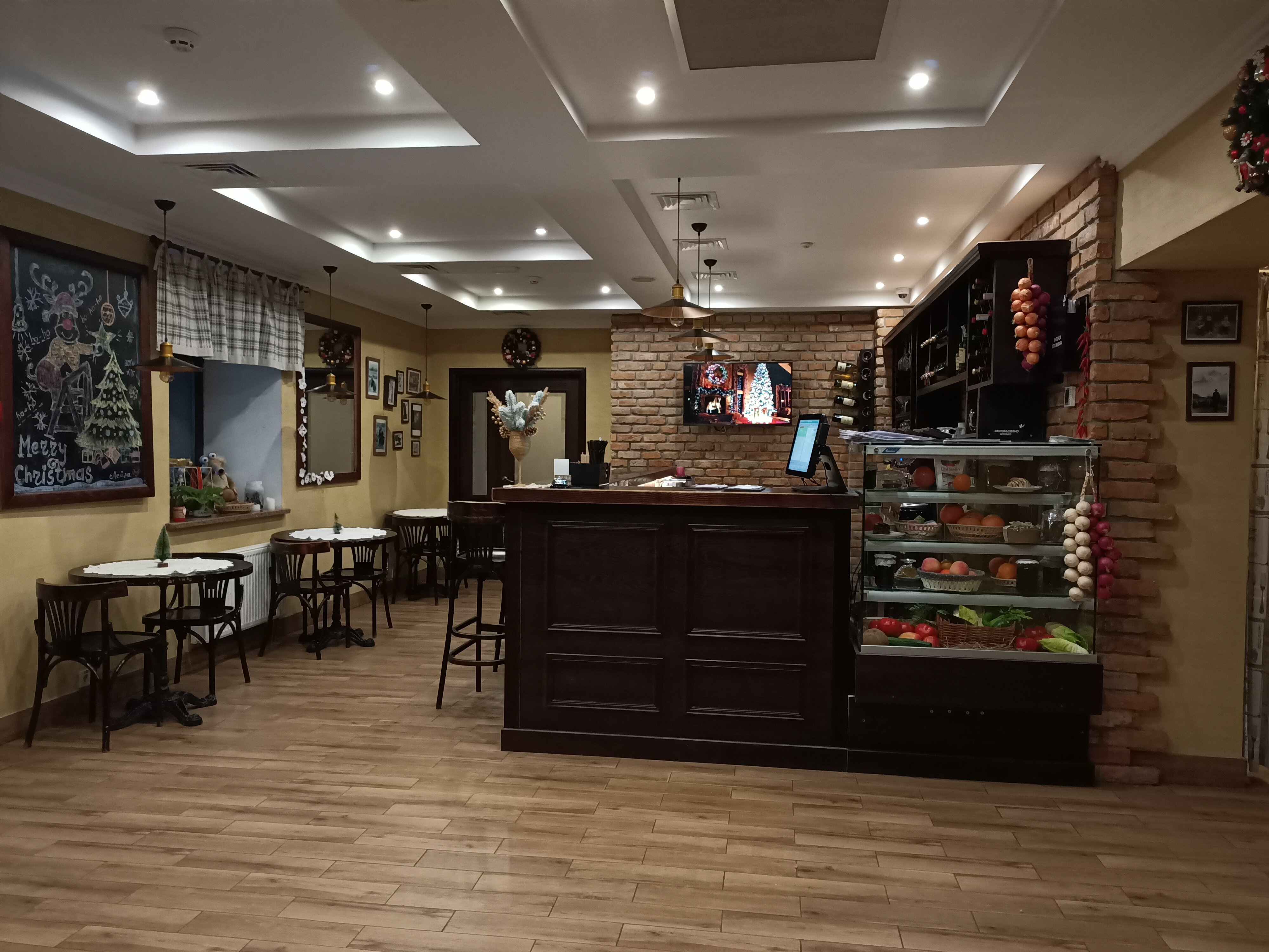 Premier Hotel Pochaiv-餐饮
