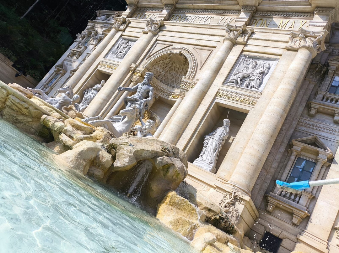 Fontana Di Trevi - Serra Negra/SP-塞拉内格拉必去景点