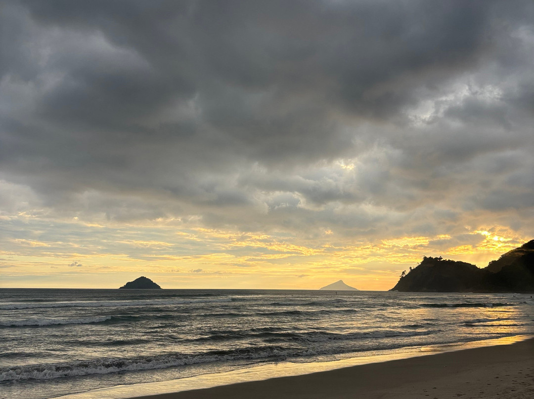 Beach Hotel Cambury主图