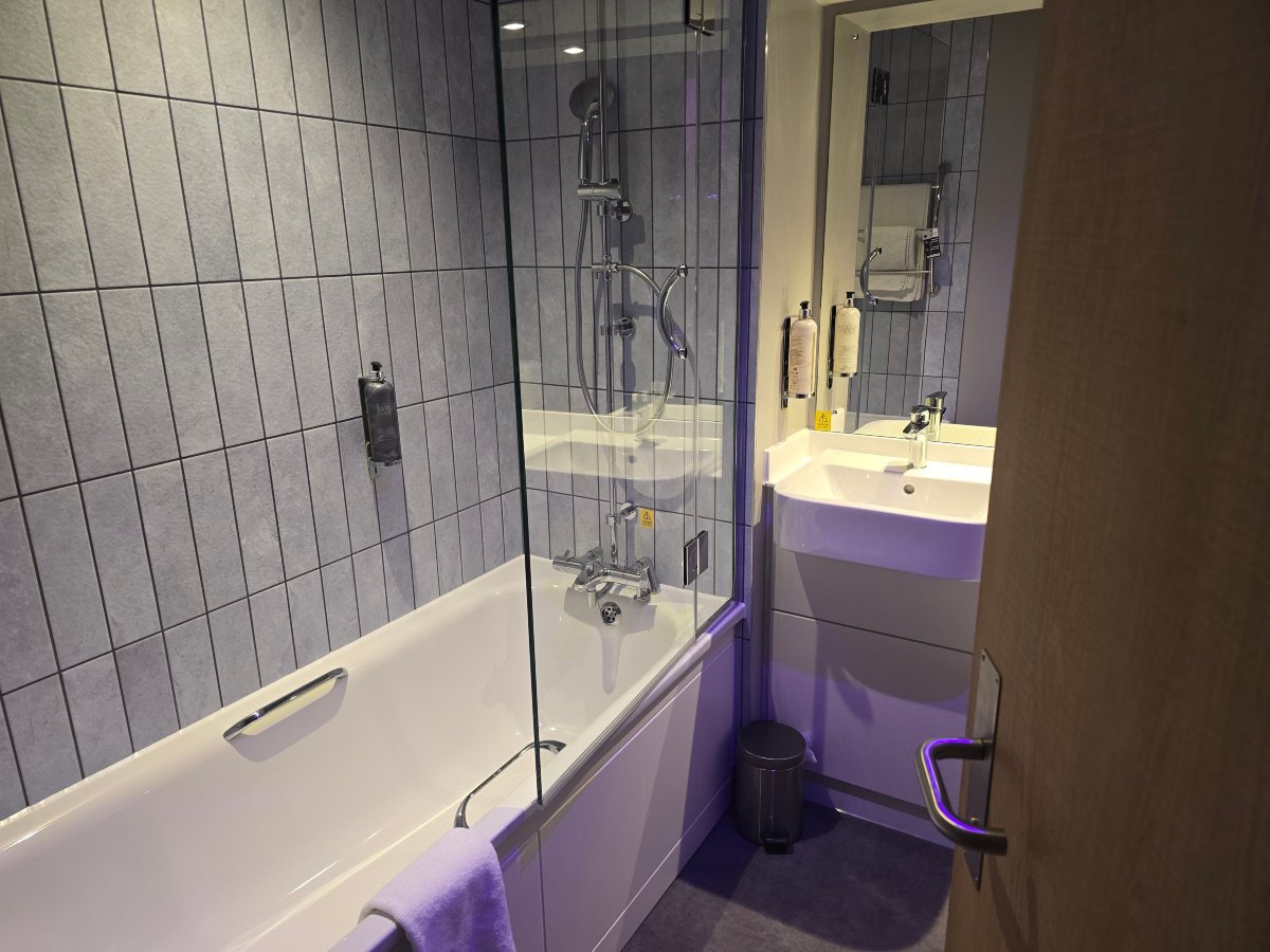 伦敦银行(塔)普瑞米尔客栈-浴室