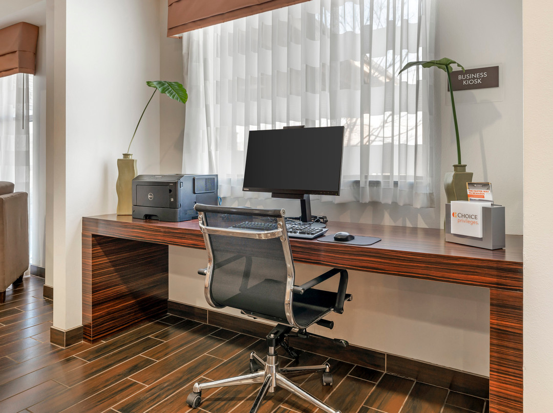 Sleep Inn & Suites Cumberland - LaVale主图