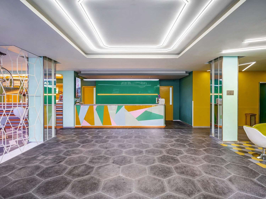 宜必思酒店(镇江大市口店)主图