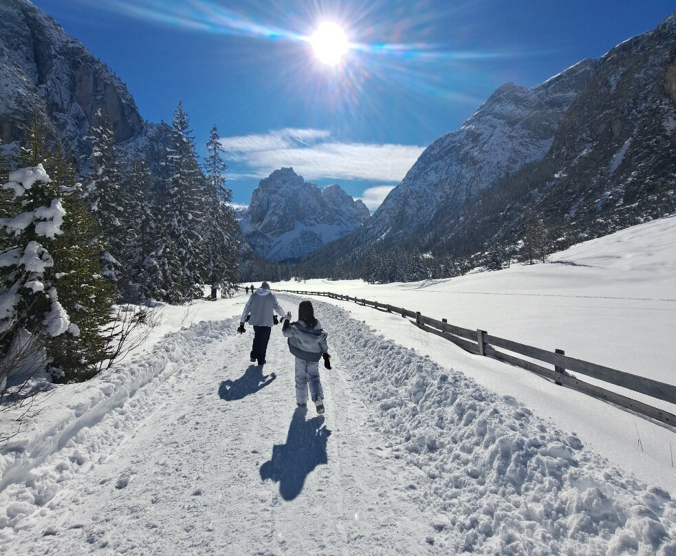 Escursione a Val Campo di Dentro - Rifugio Tre Scarperi景点图片