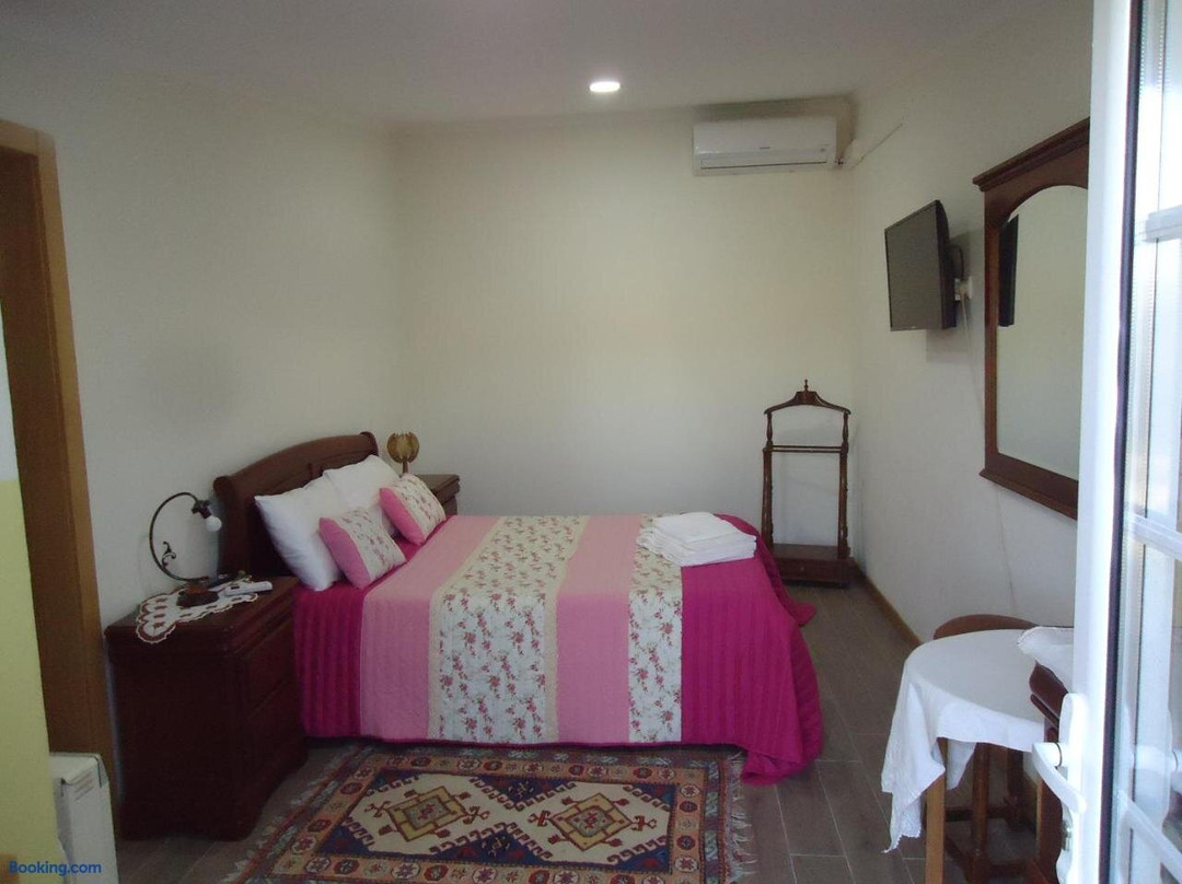 Alojamento Hotel Poco Do Barro主图