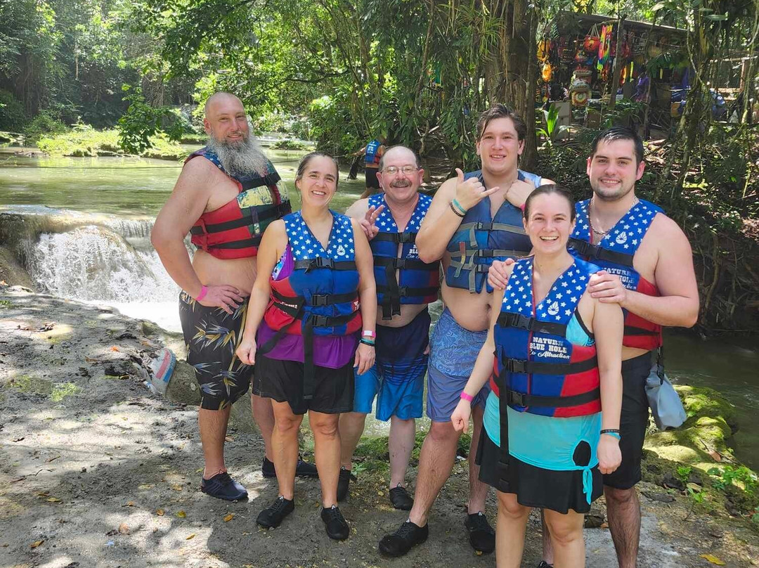 Travel Jamaica Tours-奥乔里奥斯必去景点