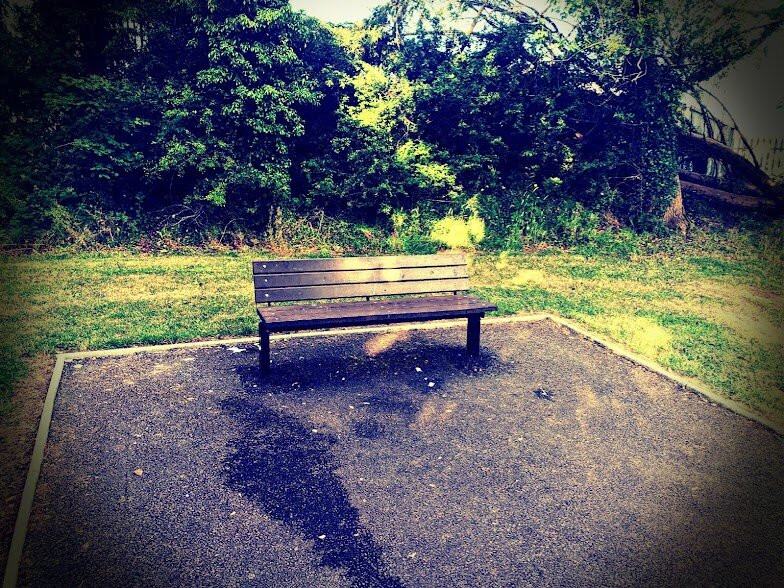 Batman Bench-Tuam必去景点