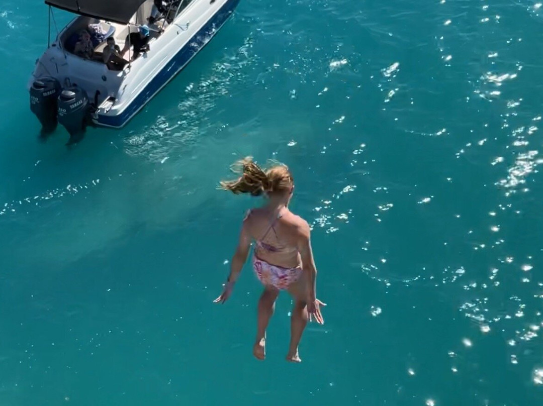 Seas The Day WTC-普罗维登西亚莱斯必去景点