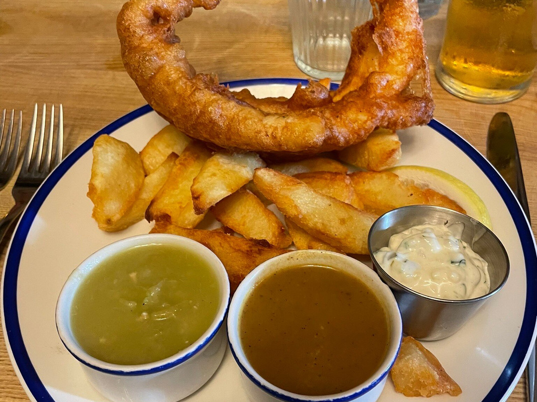 兔子与猎狗酒店主图