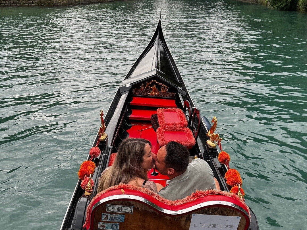 Gondola Service景点图片