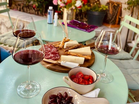 Finewine-雅典必去景点