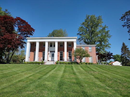 克伦威尔庄园酒店主图