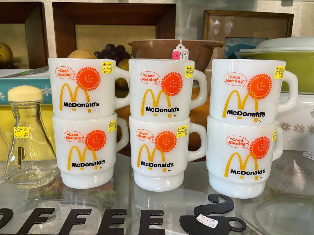 Twin Tiers Antiques Plaza-科宁必去景点