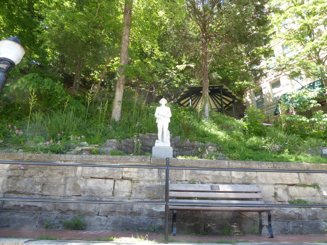 Basin Spring Park-尤里卡斯普林斯必去景点