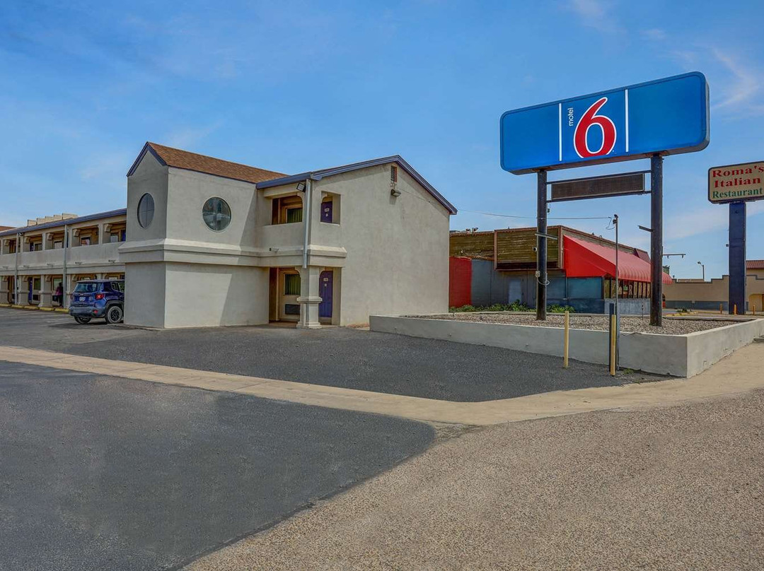 Motel 6 Clovis, NM