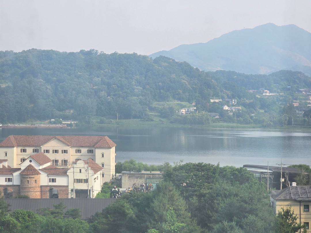 Bloomvista Hotel & Conference主图