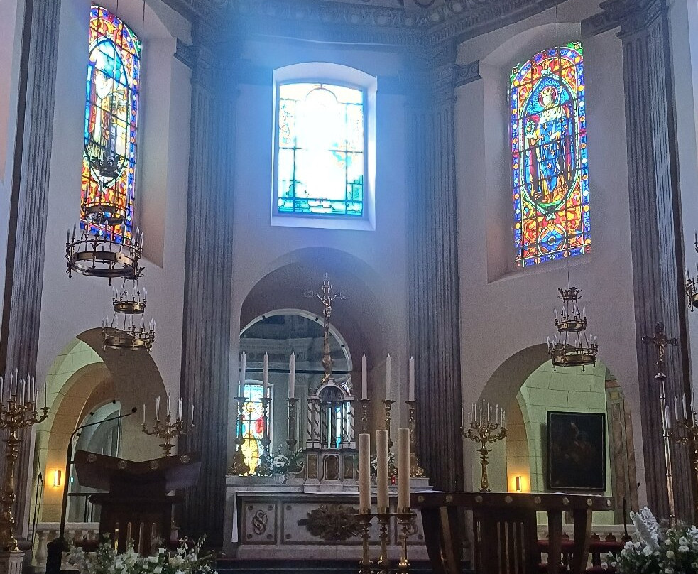 Eglise Saint-Louis de Fontainebleau-枫丹白露必去景点