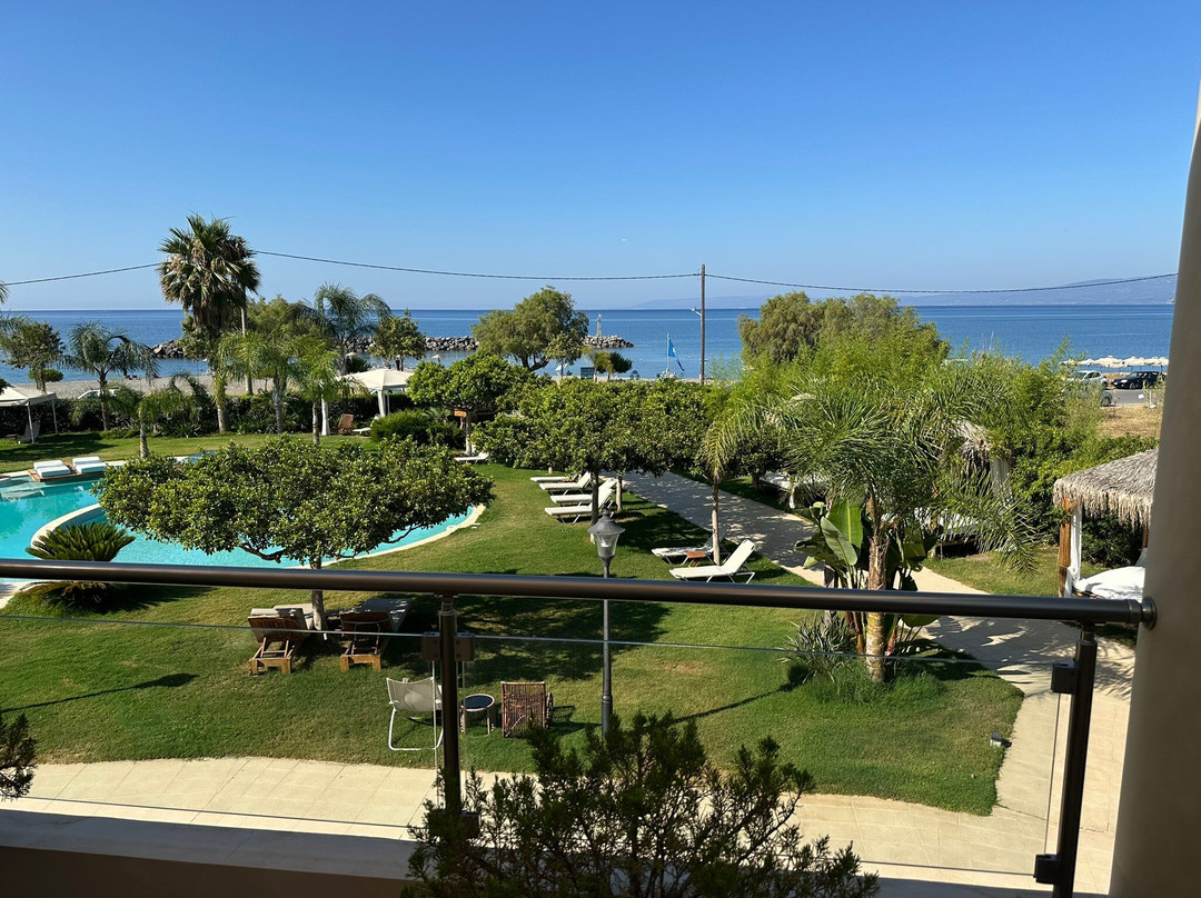 Elysian Luxury Hotel and Spa主图