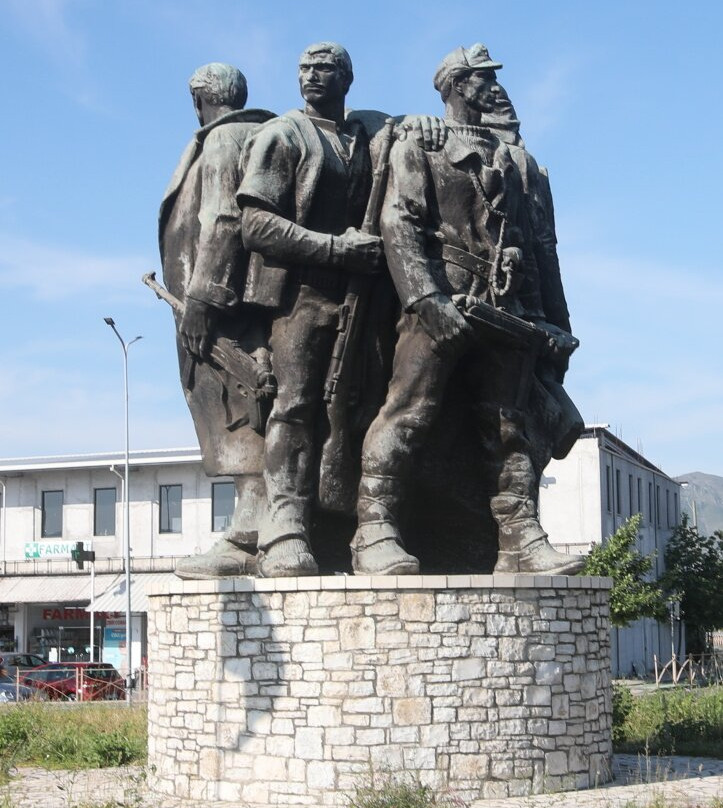 Five Heroes Of Vig-Shkoder必去景点