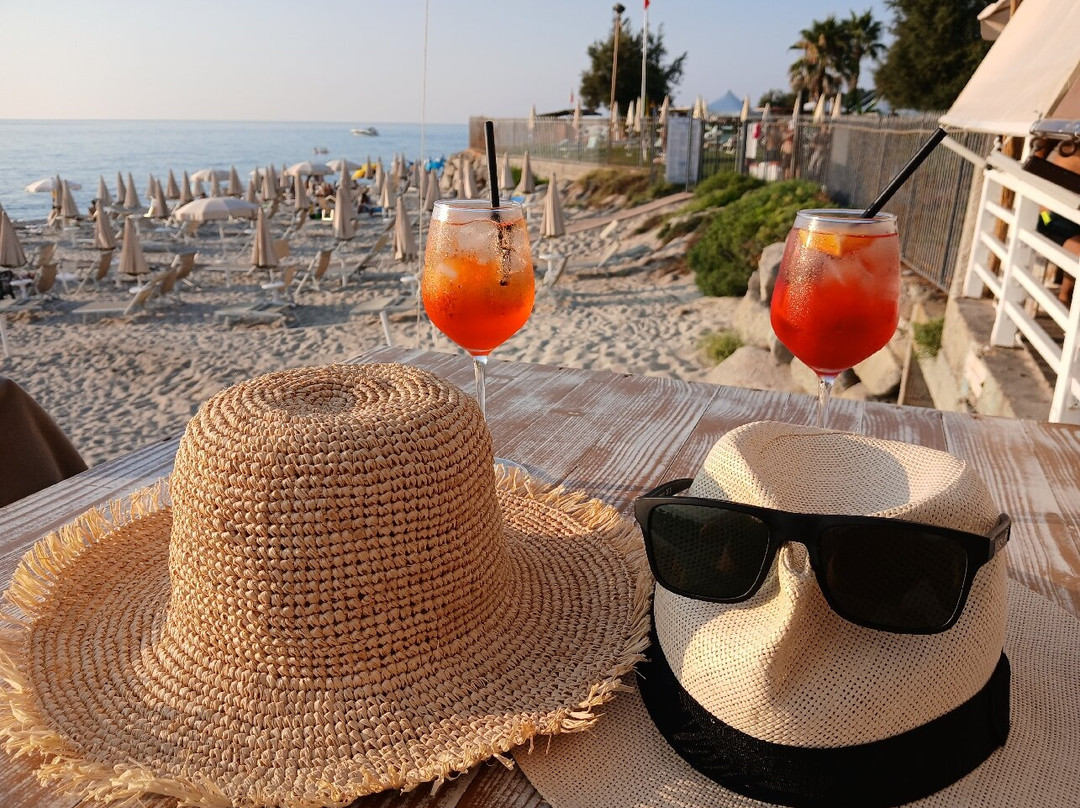 拉瓦莱维德酒店主图