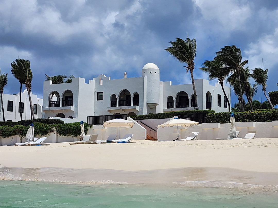 Maundays Bay-West End Village必去景点