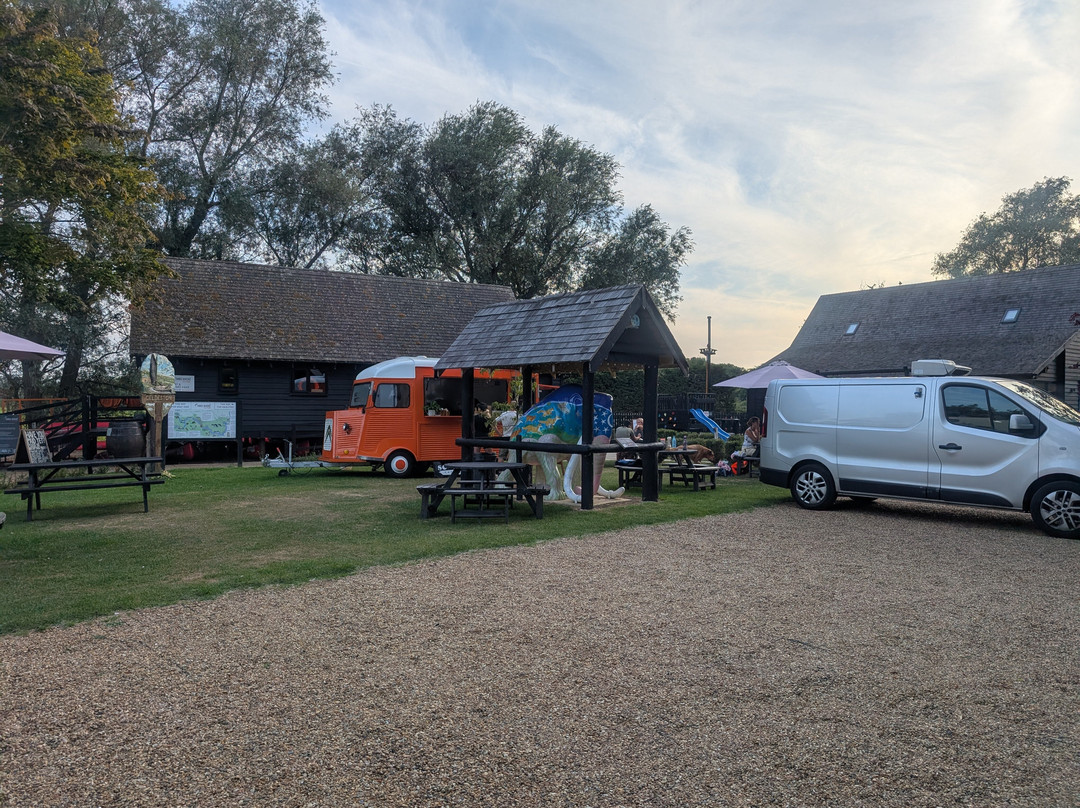 Three Rivers Pitch & Paddle-Geldeston必去景点