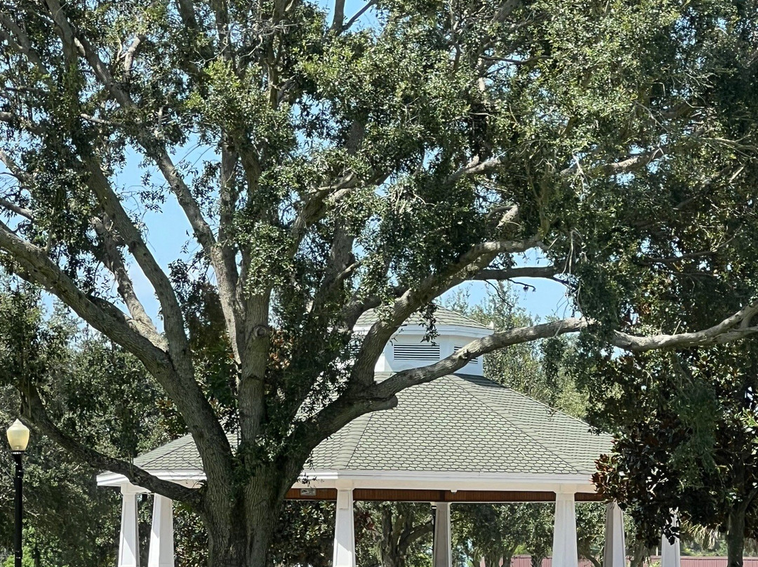 Devane Park-Lake Placid必去景点