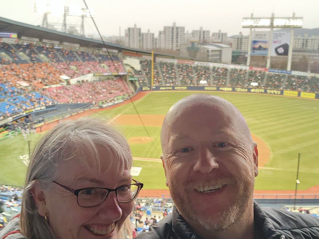 蚕室棒球场-首尔必去景点