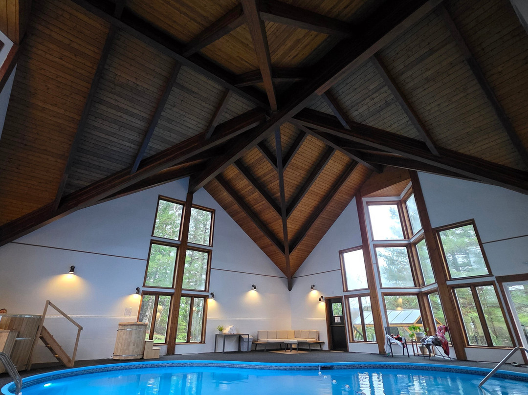 Auberge sur la Falaise主图