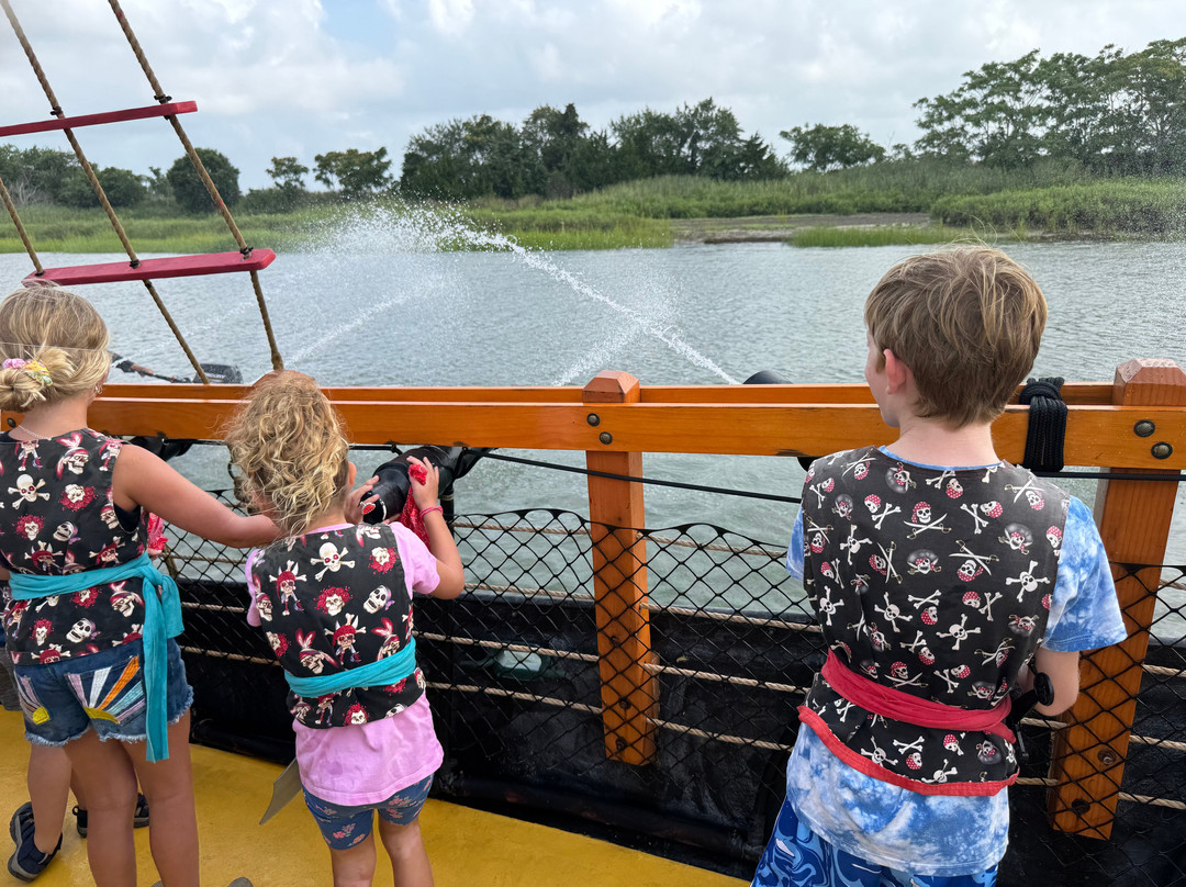 Pirates of Lewes Expeditions-刘易斯必去景点