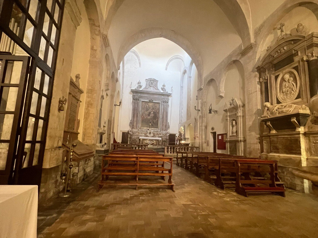 卢切拉皇宫酒店主图