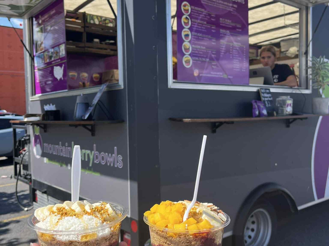 Mountain Berry Bowls