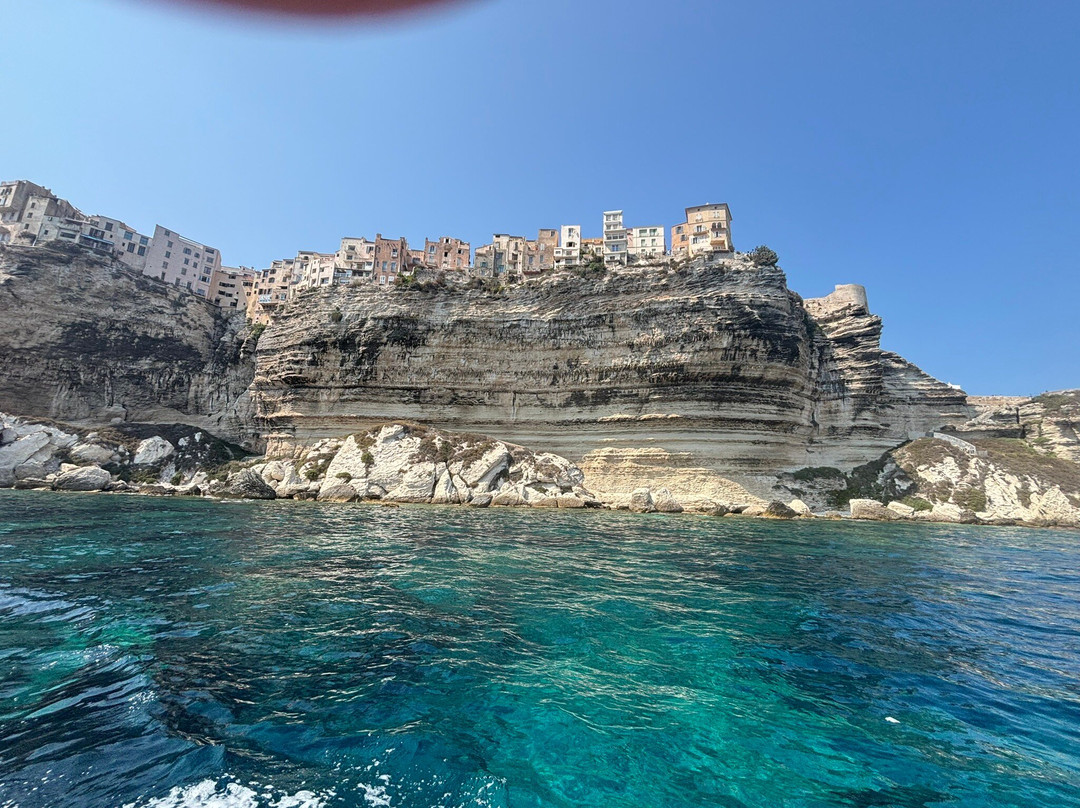 Bonifacio cliffs and caves-博尼法乔必去景点