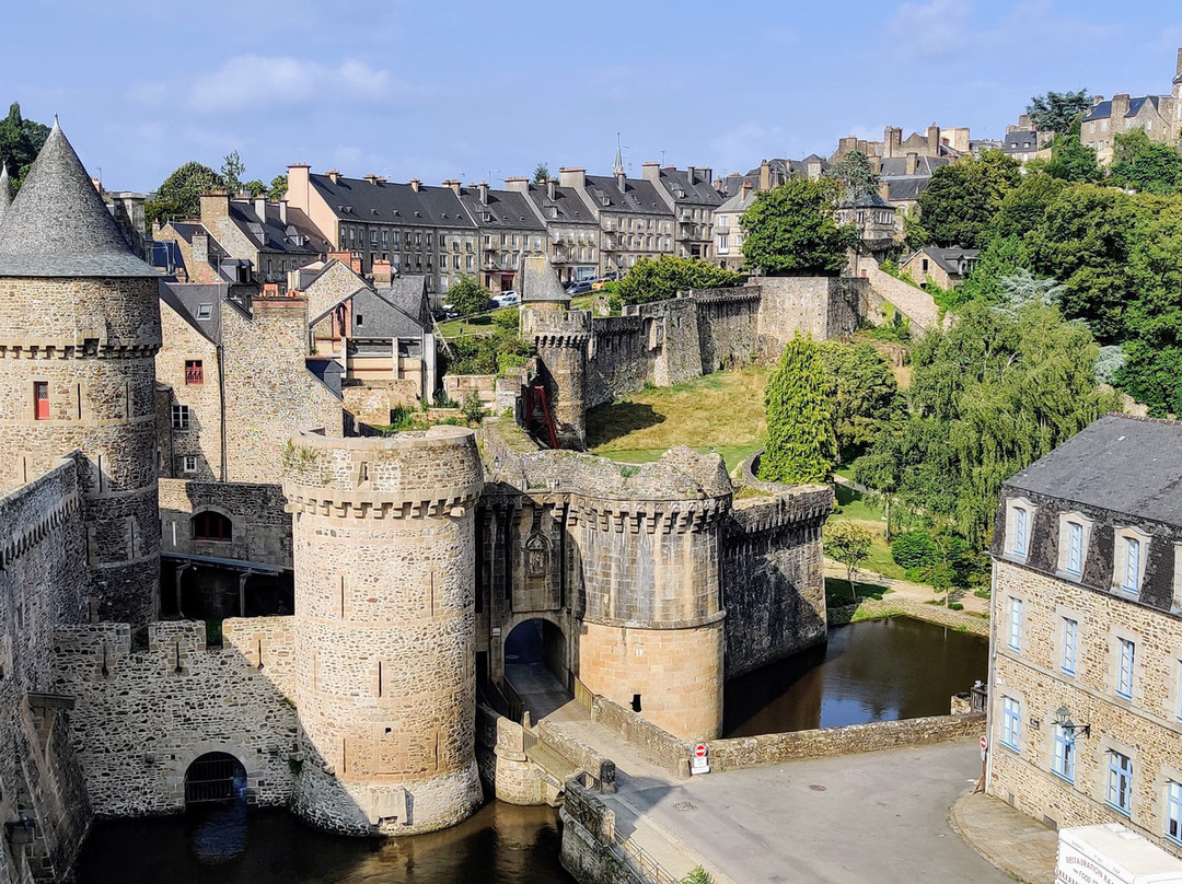 Château de Fougères-Fougeres必去景点
