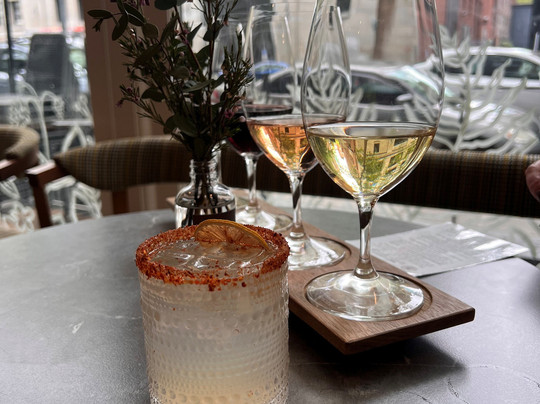 Browne Family Vineyards Seattle Tasting Room-西雅图必去景点