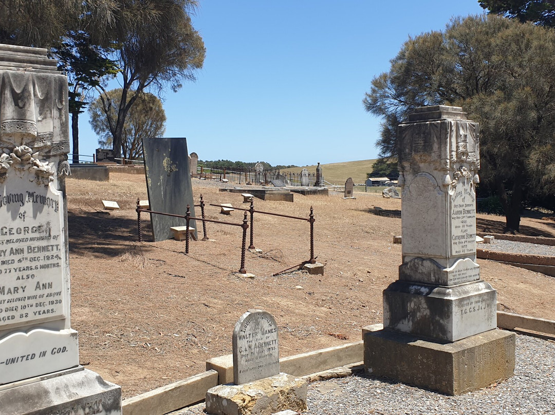 Bullaparinga Cemetery-Delamere必去景点