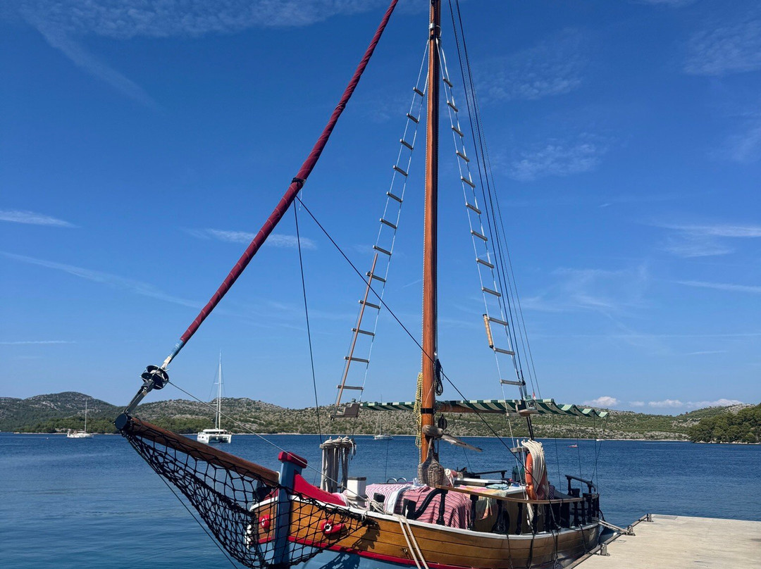 Tilagus Tours-Sali必去景点