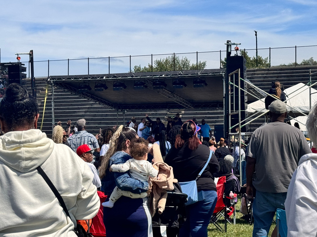 Michael Jackson Family Home-盖里必去景点