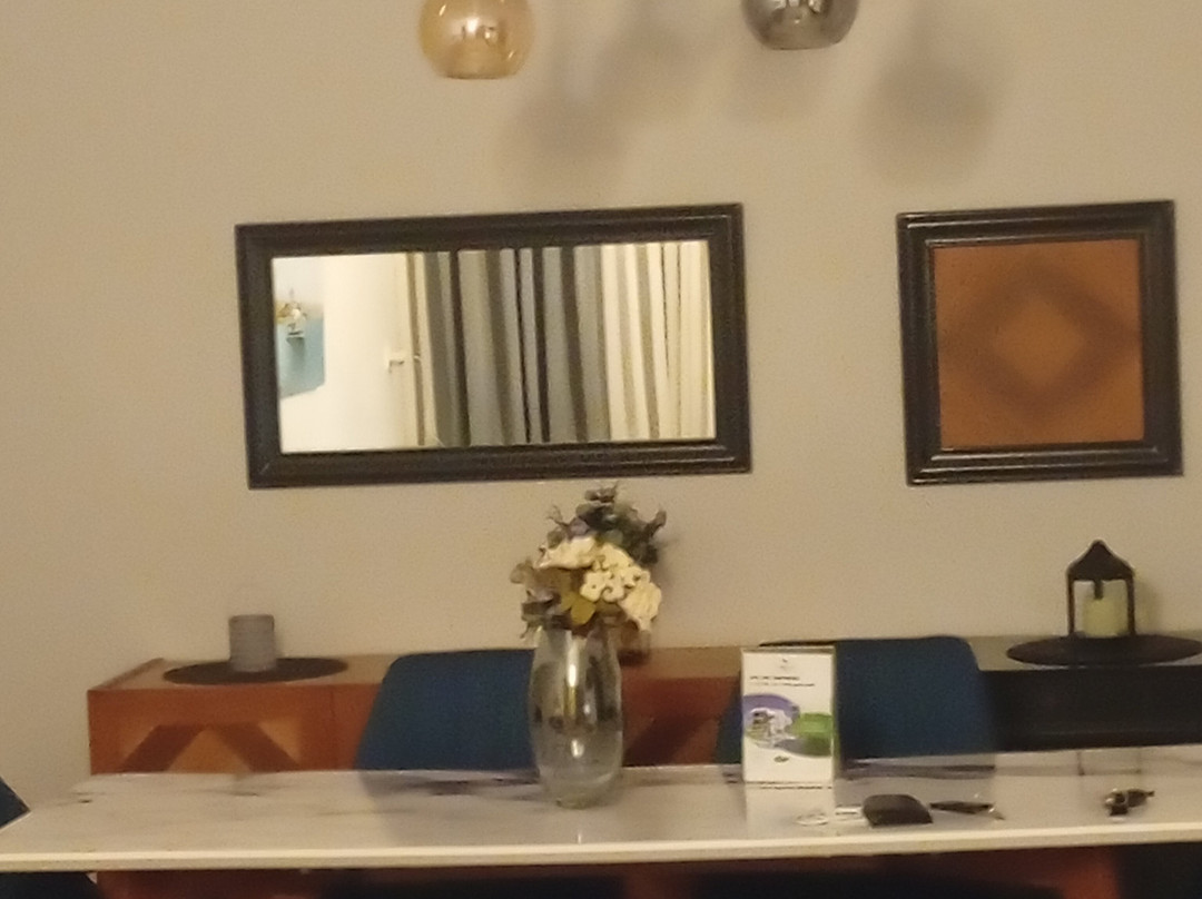 Green Hills Suites主图