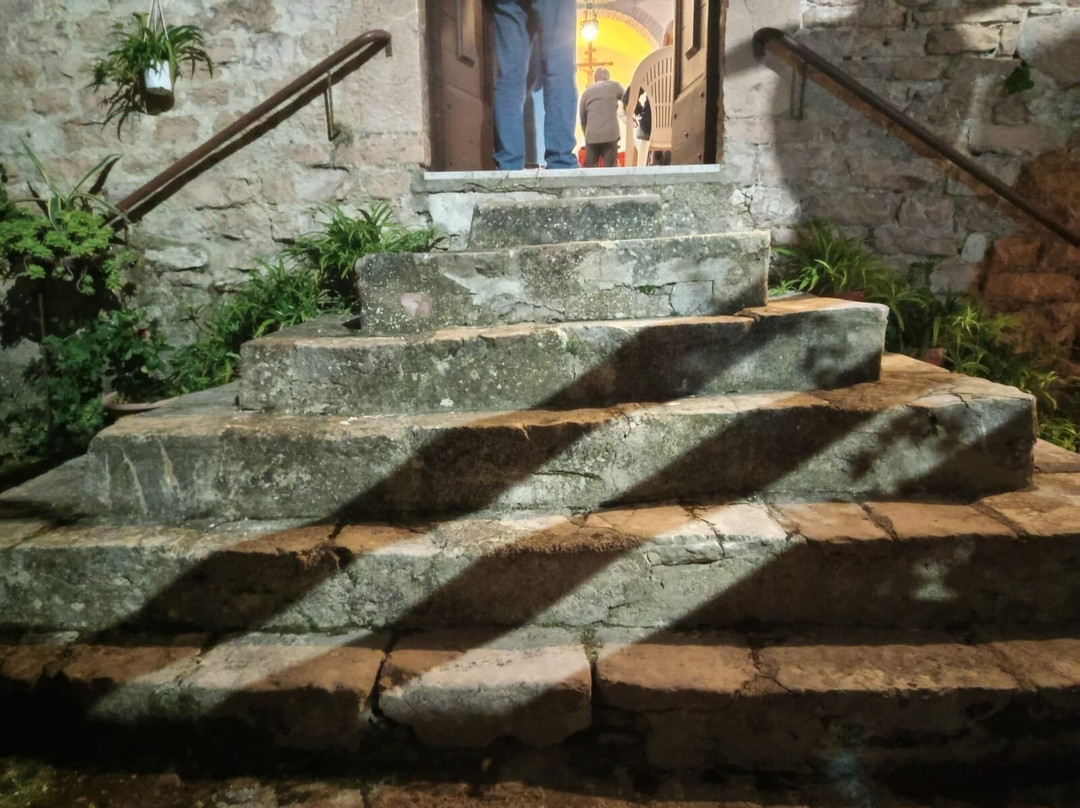 Chiesa dei Santi Vincenzo e Anastasio in Finocchieto-Stroncone必去景点