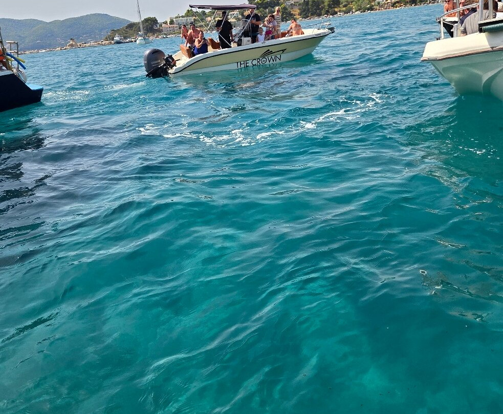 Village Inn Studios & Family Apartments主图