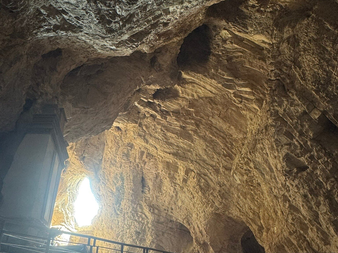 Eremo Grotta Sant'angelo-Civitella del Tronto必去景点