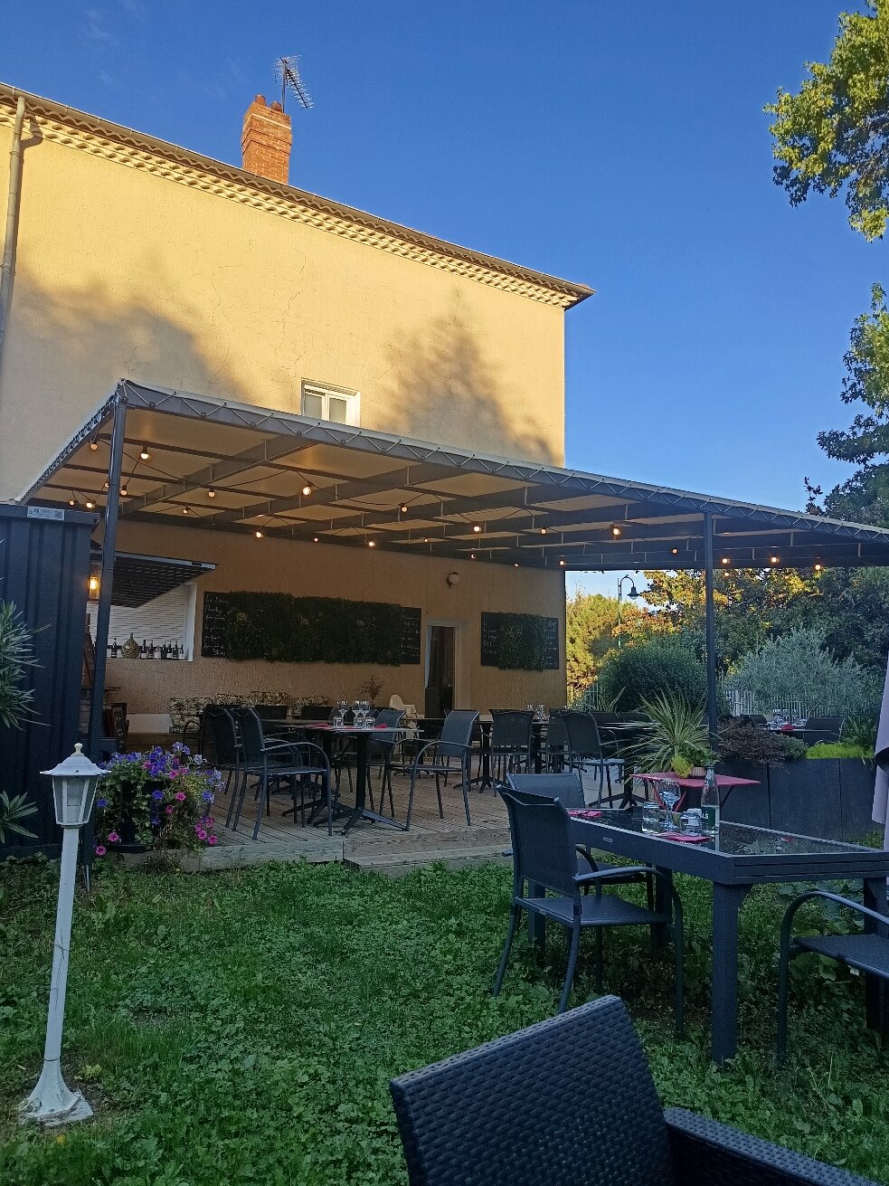 迪斯亚德酒店-官方