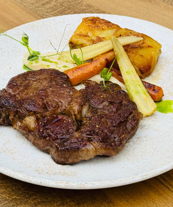 Ruma By Makeba餐厅图片