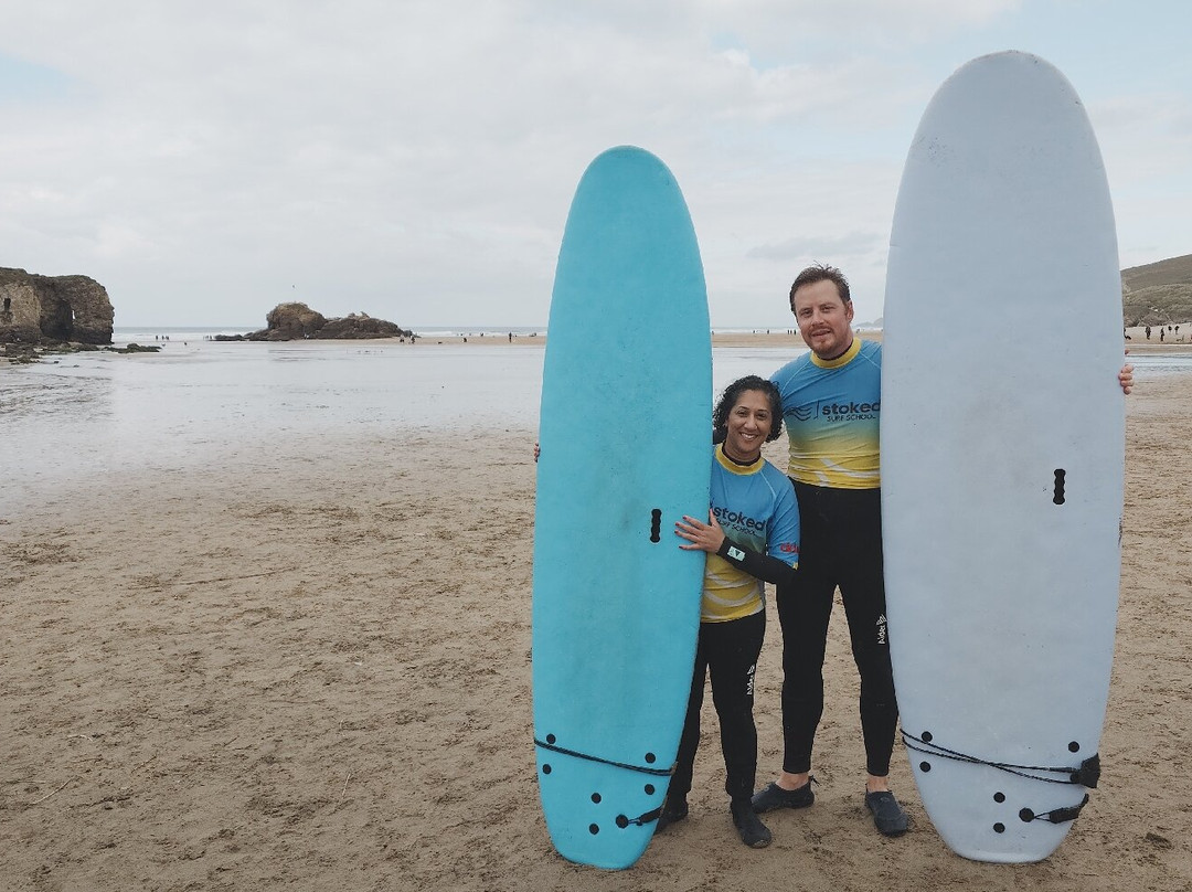Stoked Surf School-佩伦波思必去景点