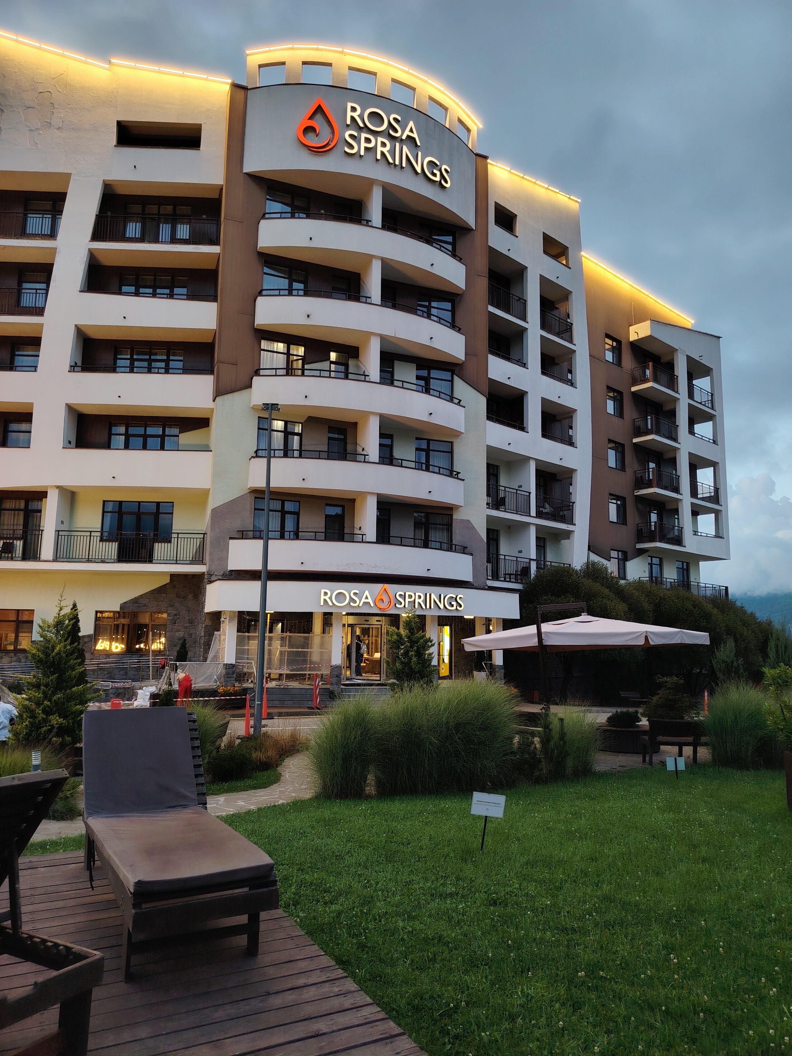 Rosa Springs Life Balance Hotel-浴室