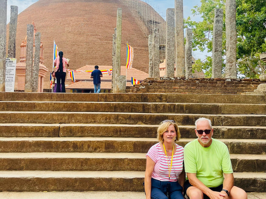 Amazing Sunshine Holidays-康提必去景点