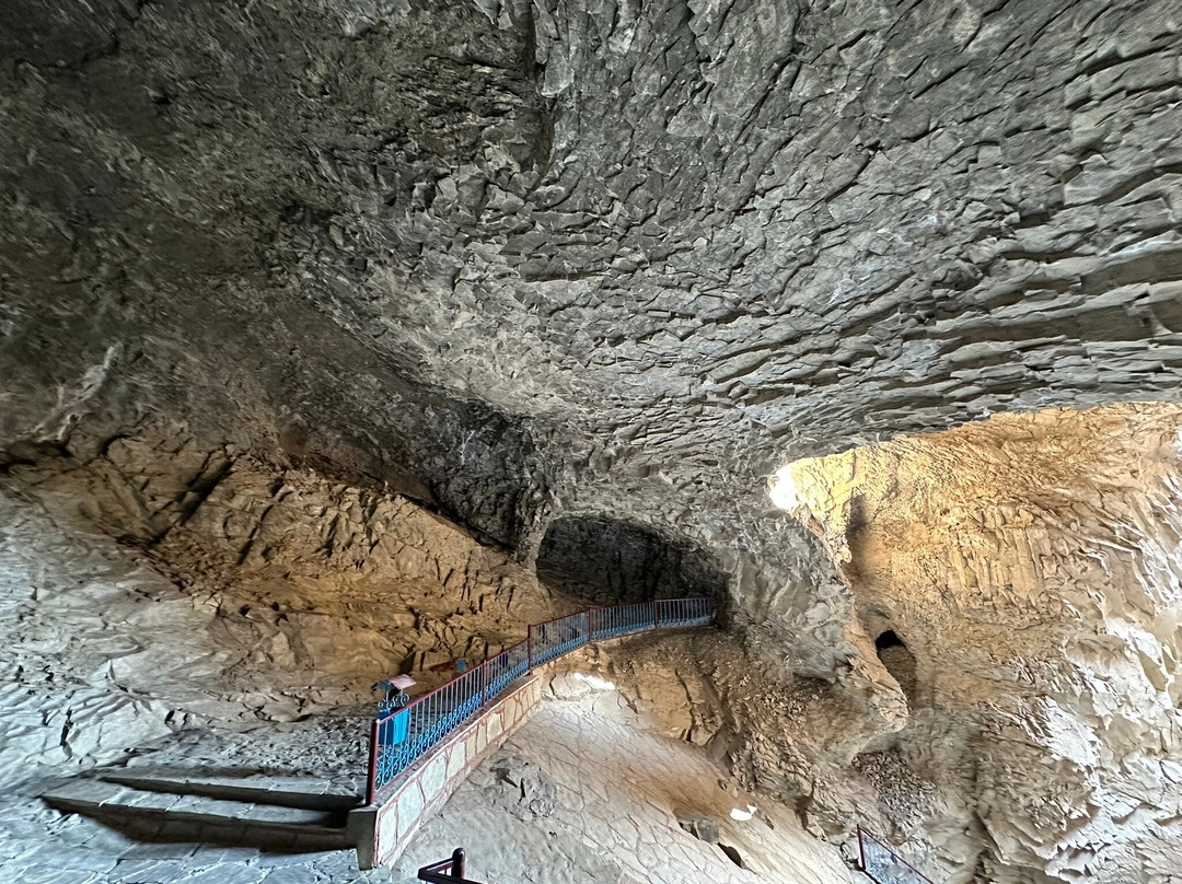 Ashab Kahf-纳希切万 必去景点